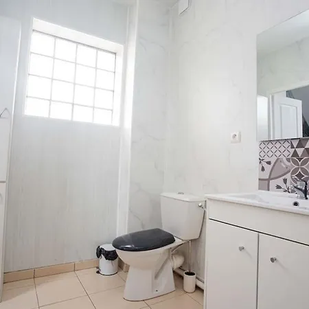 House 6 Apartament